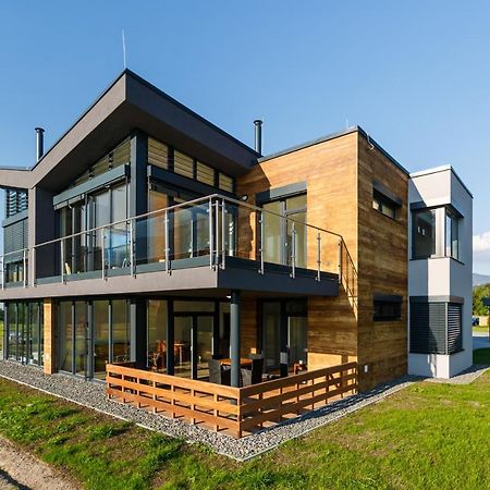 Apartman Na Golfu Celadna Ngoại thất bức ảnh